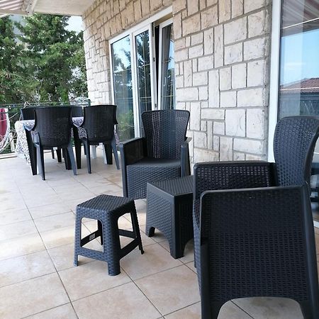 Apartman Marijana โนวีวีโนดอลสกี ภายนอก รูปภาพ