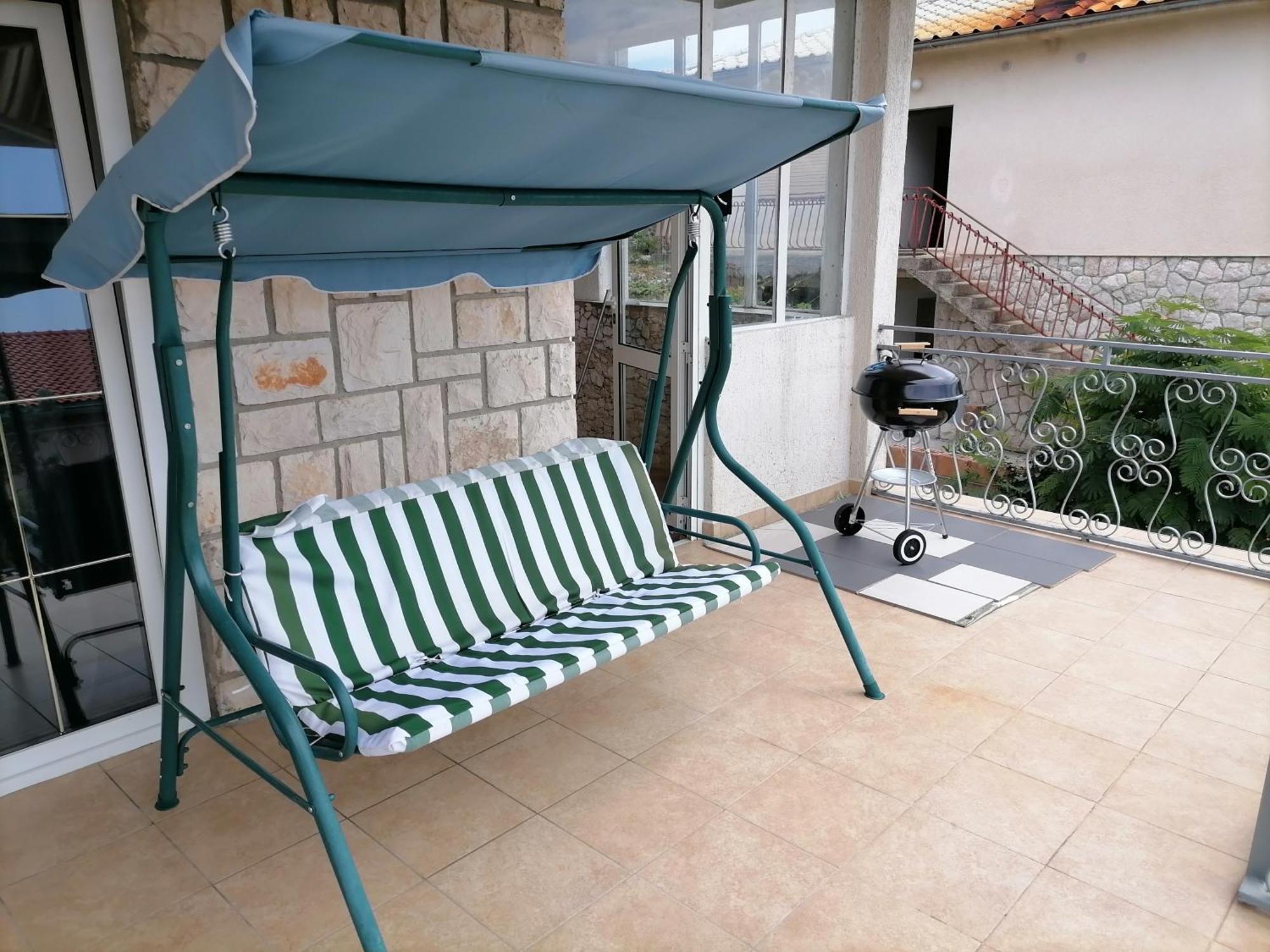 Apartman Marijana โนวีวีโนดอลสกี ภายนอก รูปภาพ